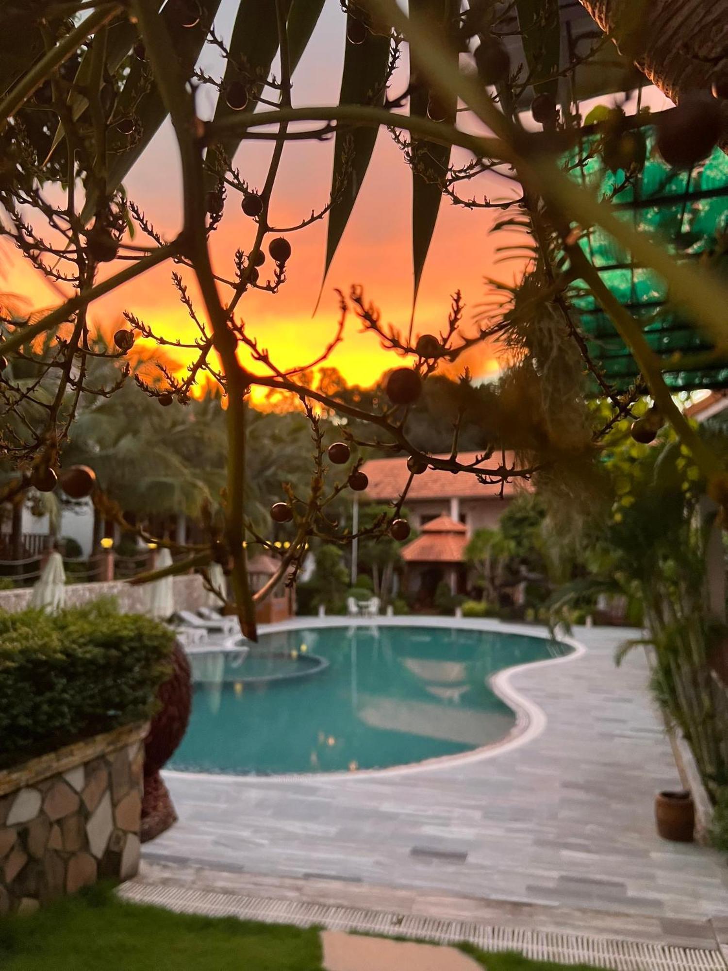 Bungalow Sáng Tươi Mountains Phu Quoc Exterior foto