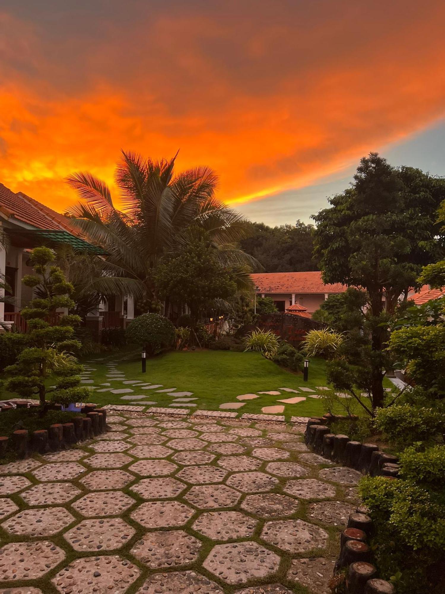 Bungalow Sáng Tươi Mountains Phu Quoc Exterior foto