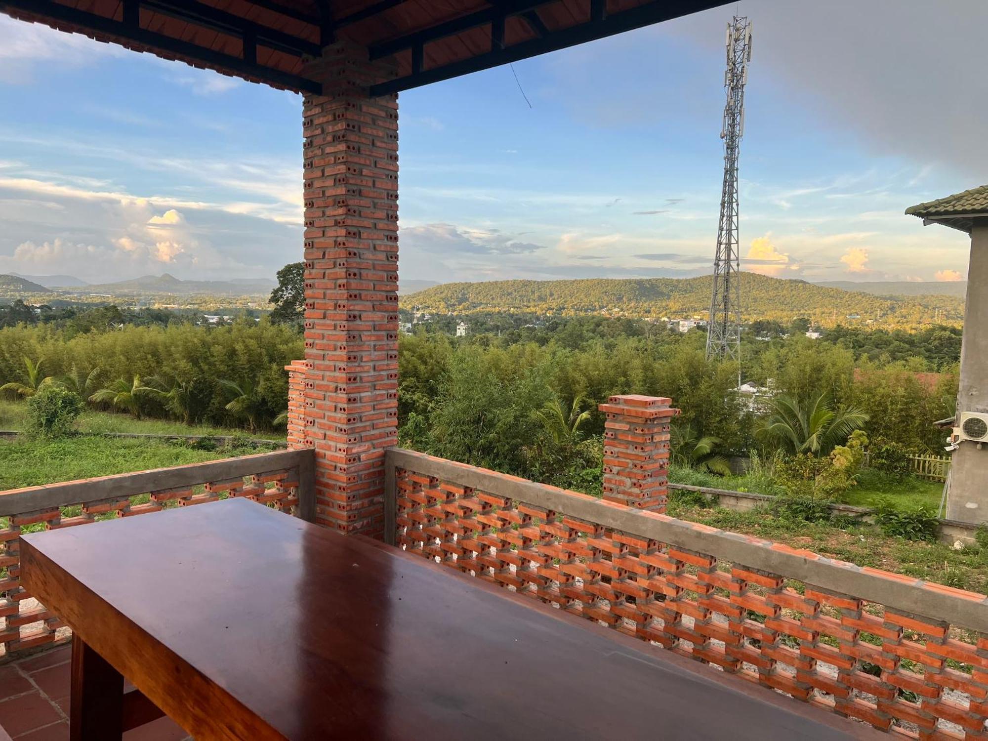Bungalow Sáng Tươi Mountains Phu Quoc Exterior foto